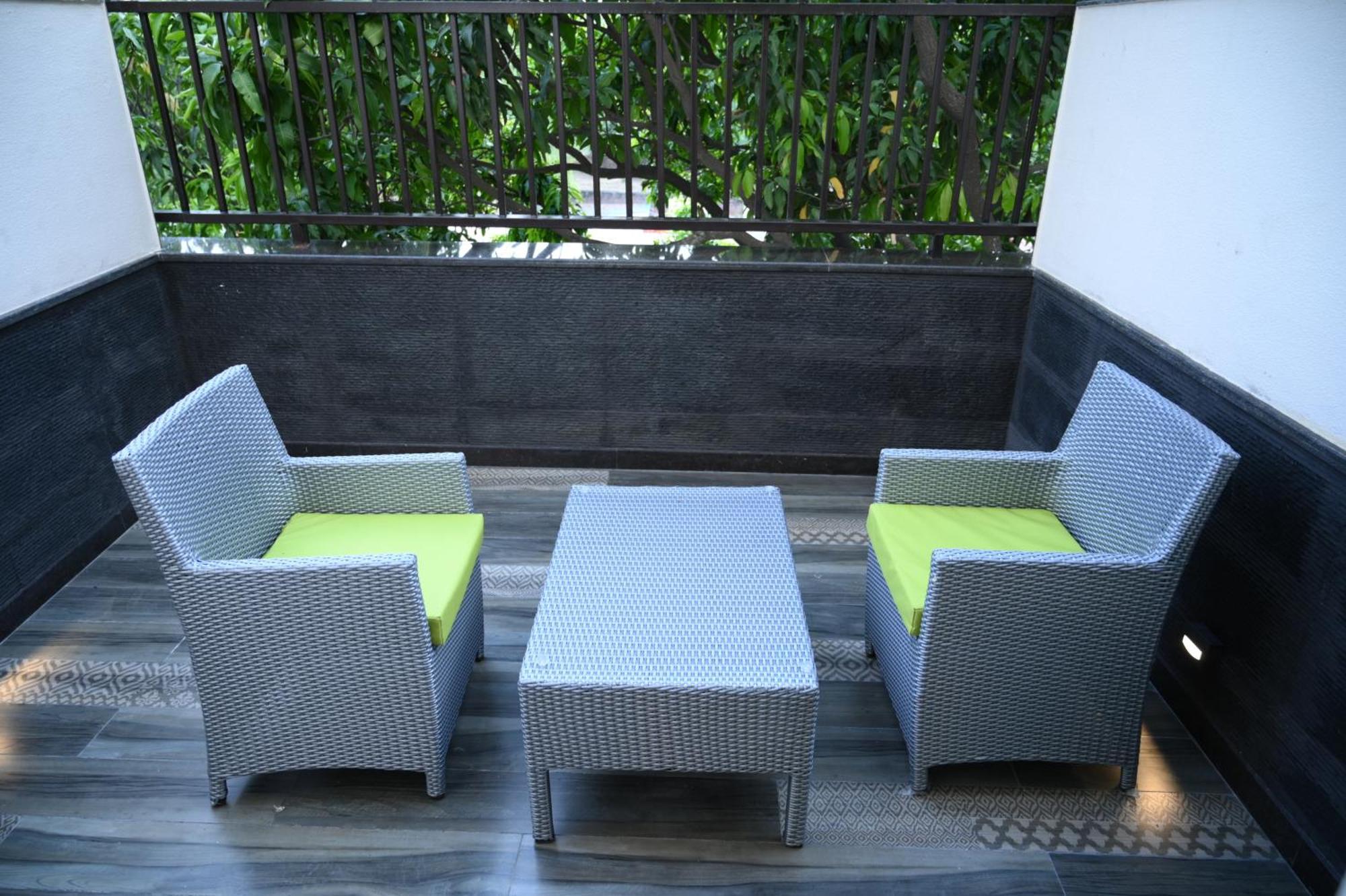 The Mudra Hotel Varanasi Exterior foto